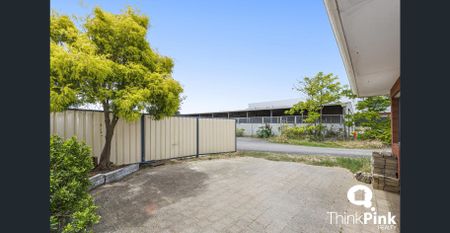 Renovated & Ready - Photo 4