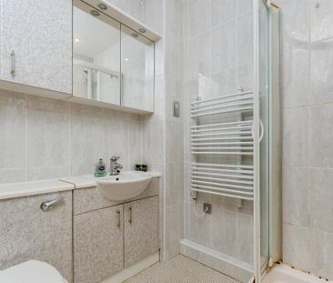 Foregate Street, CHESTER - Photo 6