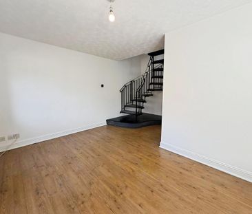 1 bedroom semi-detached house to rent - Photo 6
