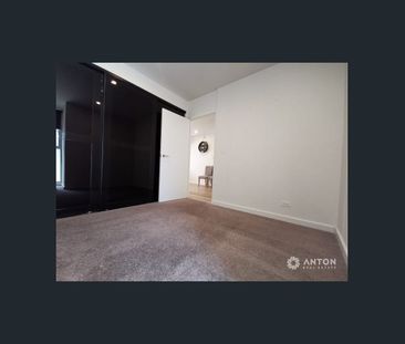 Live in the heart of South Yarra - Photo 6