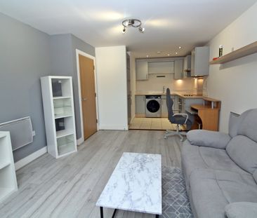 Breakwater House, Ferry Court, Cardiff - Photo 2