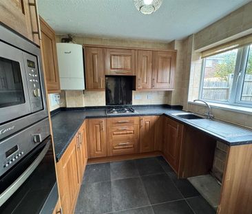 3 bedroom house to rent - Photo 2