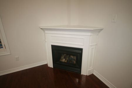 For Lease - 75 Kentview Crescent, Markham, Ontario - Photo 2