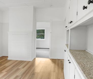 Neat & Tidy One Bedroom Rental in Hazelbrook - Photo 3