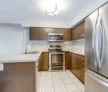 For Lease - 2441 Greenwich Drive Unit# 99, Oakville, Ontario - Photo 4