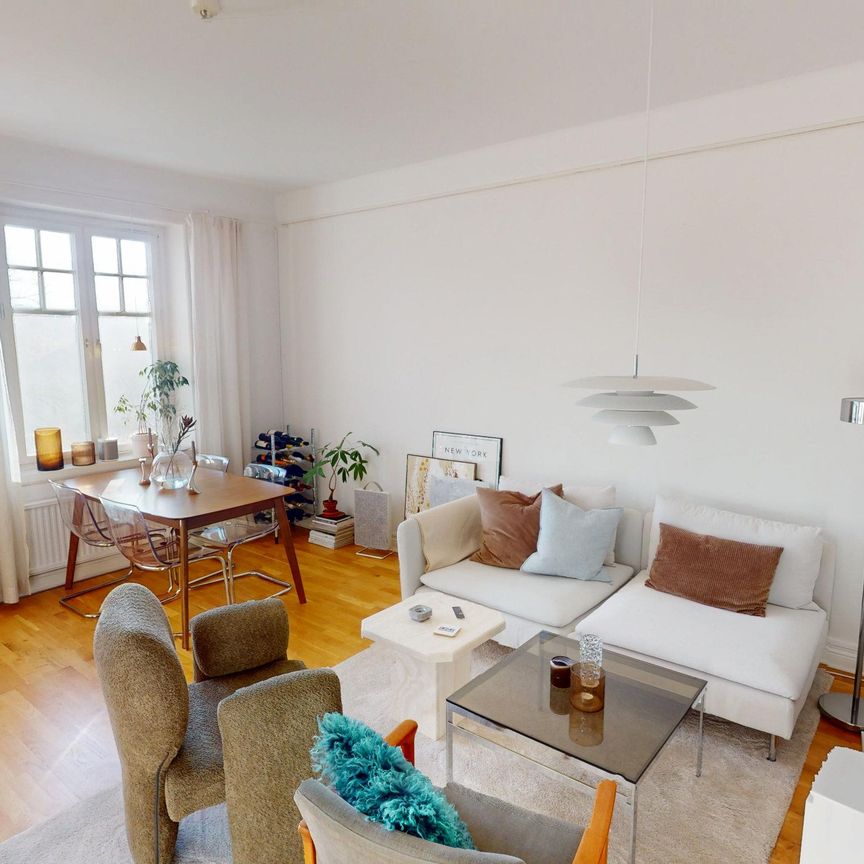 Drottninggatan, Trollhättan - Photo 1