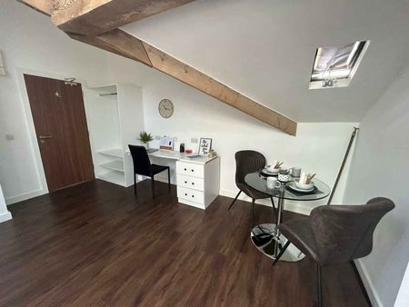 Premium Studio - Photo 3