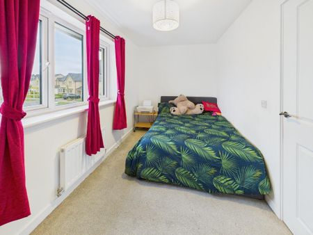 2 bedroom semi-detached house to rent - Photo 4