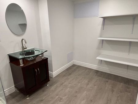 For Lease - 128 Angeline Street Unit# Lower, Kawartha Lakes, Ontario - Photo 4