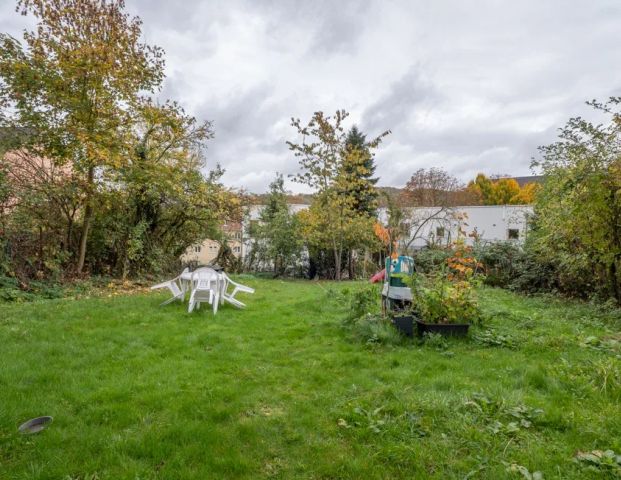 Ca. 51 m² große 2-Zimmer-Dachgeschosswohnung mit Tageslichtbad in Hagen-Eilpe - Foto 1