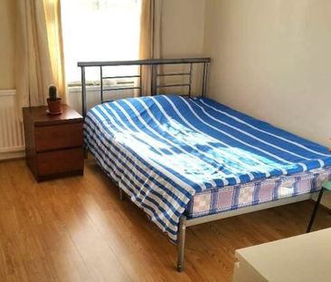 2 bedroom house share to rent - Photo 2