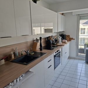 Appartement 4 pièces à Lille - Photo 2