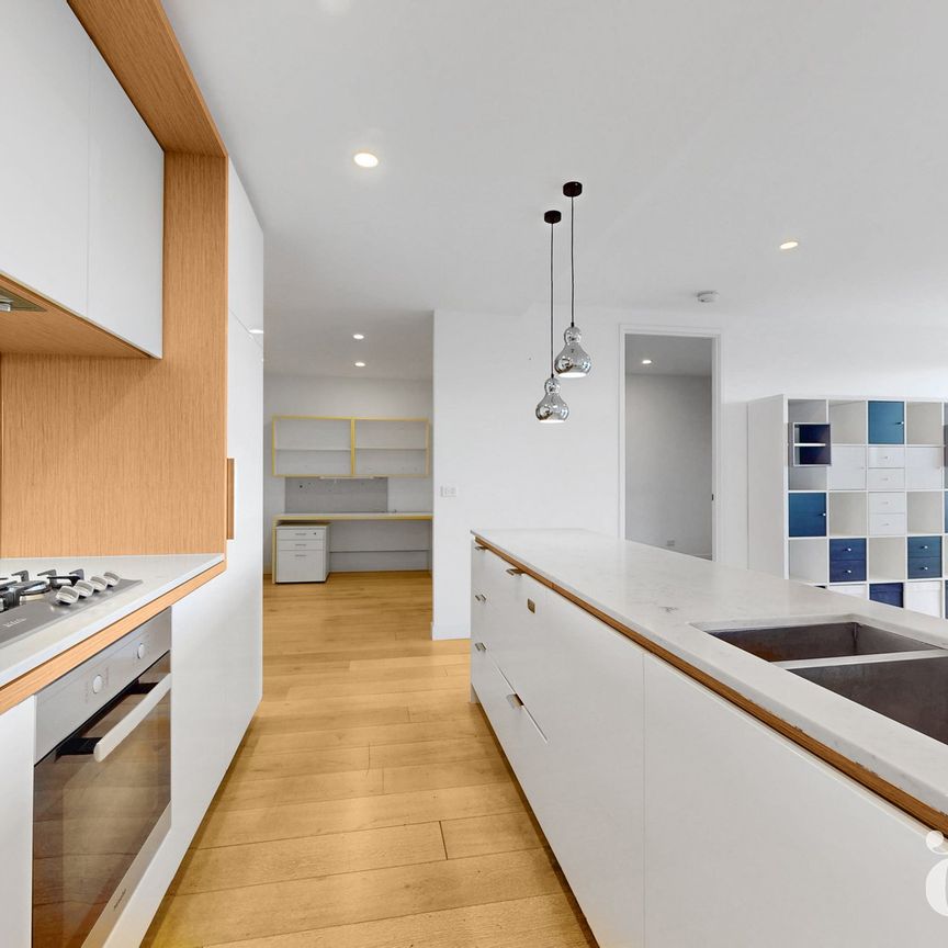 205/629 Canterbury Road, Surrey Hills - Photo 1