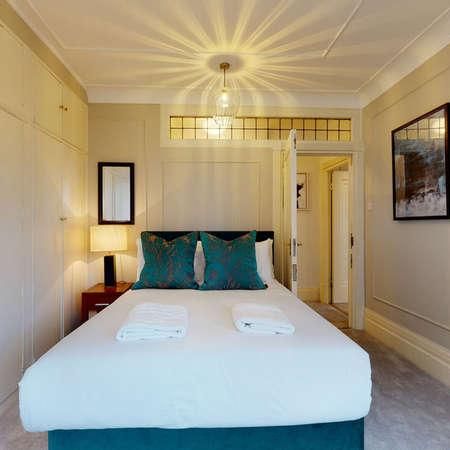 Park Road, St. John's Wood, London, NW8 - Photo 1