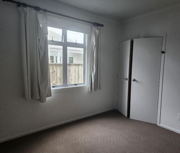 Very Trendy Two Bedroom in Fitzroy - Photo 3