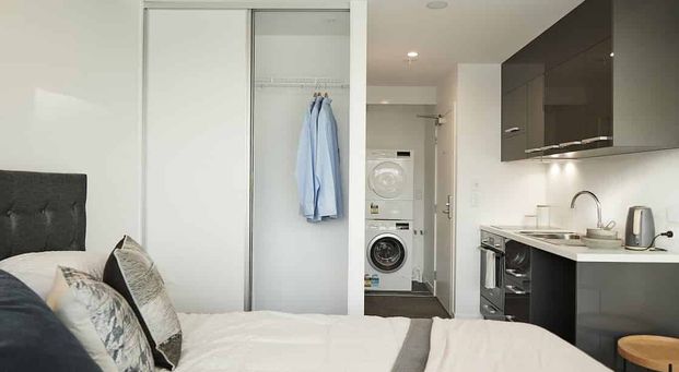 Beautiful Studio apartment in the heart of Manukau - Photo 1