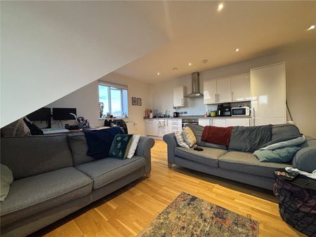 Bartley Way, Hook, Hampshire, RG27 - Photo 2