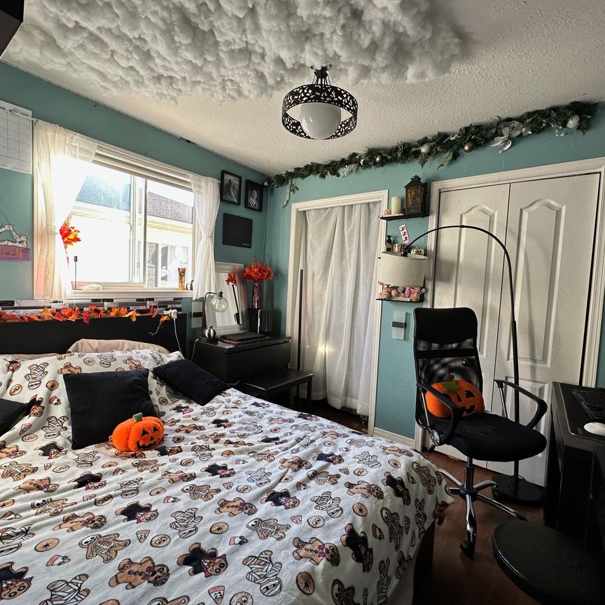 For Lease - 209 AUTUMN Crescent, Welland, Ontario - Photo 1