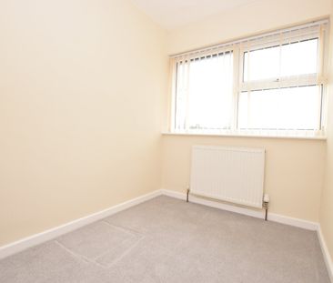 40, Gledhow Wood Road, Roundhay, Leeds, LS8 4BZ - Photo 6