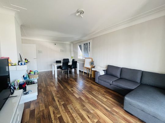 Appartement type 4 de 100 m2 avec loggia terrasse - Photo 1