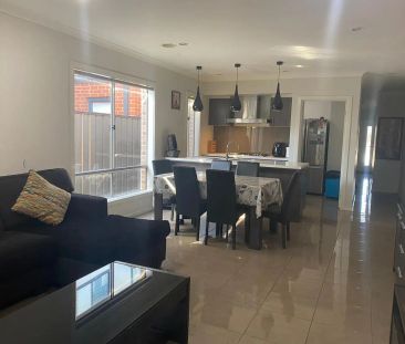 “3 Bedroom Home in the Heart of Truganina” - Photo 6