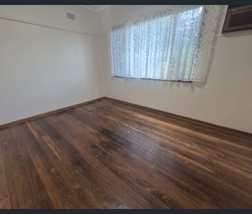 Neat & Tidy 3-Bedroom Home with Spacious Backyard! - Photo 2