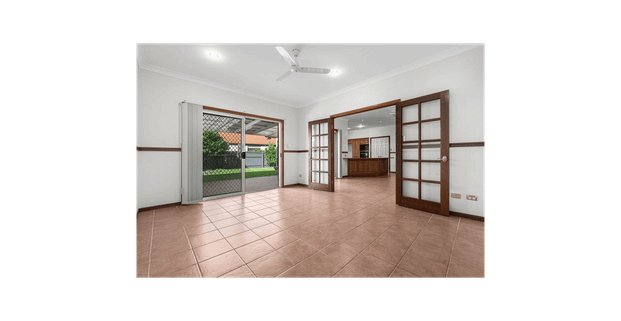 Peaceful Family Living in a Quiet Cul-de-Sac – 9 Jacaranda Place, Ormiston - Photo 1