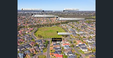 Spacious 4-Bedroom Family Haven + North Facing - Photo 3