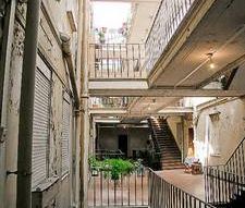 Logement à Paris, Location meublée - Photo 1