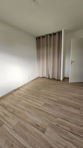 Location Maison 4 pièces 89m² GINESTAS 11120 - Photo 3