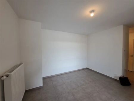 Location appartement 1 pièce - 35m² à Thonon les bains (74200) - Photo 3