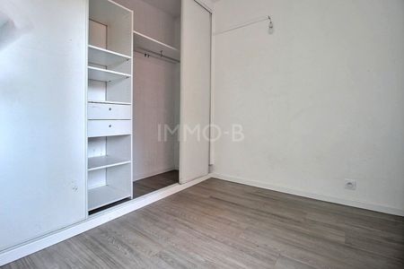 Location Appartement 4 pièces 80m² RAMONVILLE ST AGNE 31520 - Photo 2