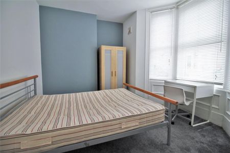 Tavistock Road, Jesmond - Photo 5