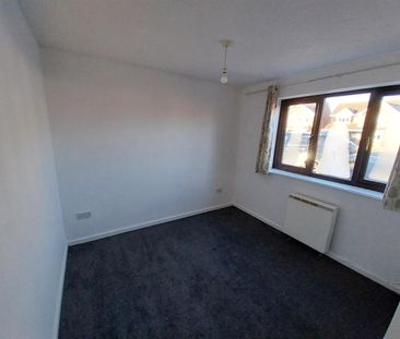 Birkdale Avenue, Branston - Photo 2