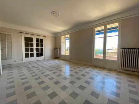 « AVIGNON IM - APPARTEMENT T3 84.37M² AVEC BALCON » - Photo 4