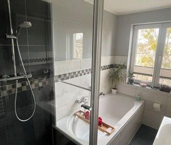 Geräumige 3-Zimmer-Wohnung mit Vollbad in der Paulsstadt zu mieten! - Photo 5