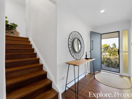 Renovated Stunner in Mount Pleasant! - Photo 5