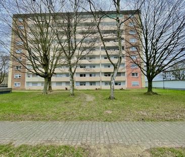 Geräumige 2-Zi.-Wohnung mit Balkon! - Foto 1