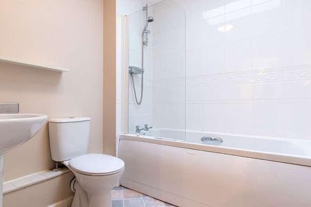 Catchfrench Crescent, Liskeard, PL14 - Photo 5