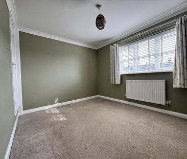 2 bedroom semi-detached house to rent - Photo 3