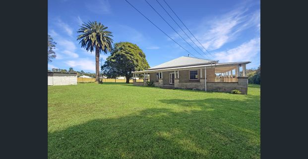 Large Two Bedroom Home - Photo 1