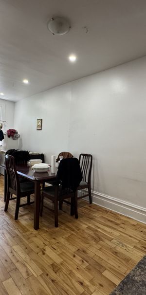 Mile-End - Superbe 4 1/2 Au 2e Étage - Photo 1