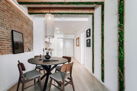 Carrer del Consell de Cent, Barcelona, Catalonia 08015 - Photo 4