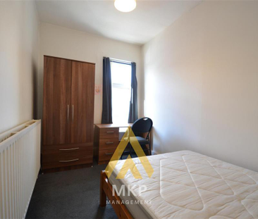 5 bedroom terraced house to rent - Photo 2