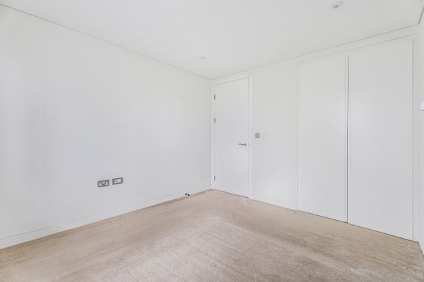 52 Prince Of Wales Road - Photo 1