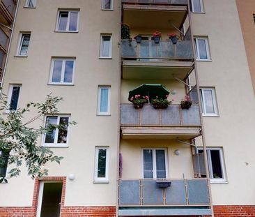 3-Raum-Erdgeschosswohnung mit Tageslichtbad und Balkon - Foto 4