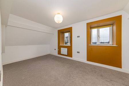 Flat 5, Gold Street, Desborough, NN14 2NQ - Photo 3