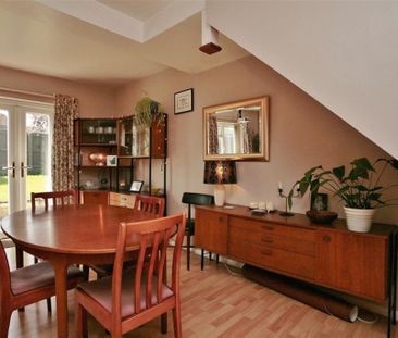 2 bedroom semi-detached house to rent - Photo 2