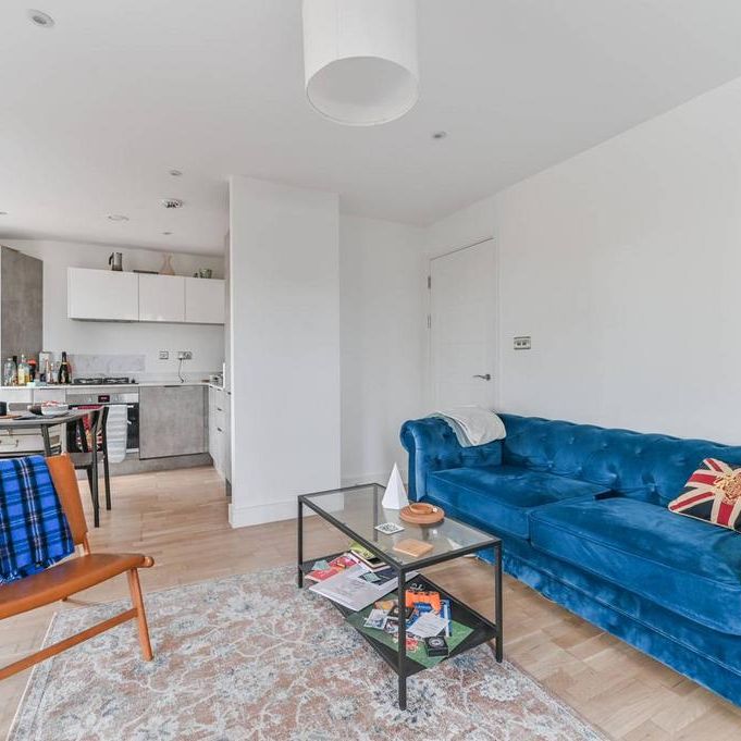 1 bedroom flat to rent - Photo 1