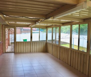 WELL-MAINTAINED FAMILY HOME IN PRIME FAIRFIELD WEST LOCATION - Photo 6